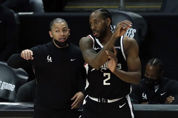 欧洲杯直播-泰伦-卢：我给小卡展示乔丹&amp;amp;科比的脚步 他真的学进去了